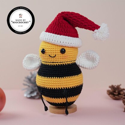 Bee In Christmas Hat Plush Toy Crochet Pattern