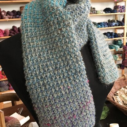 Esperanza Scarf