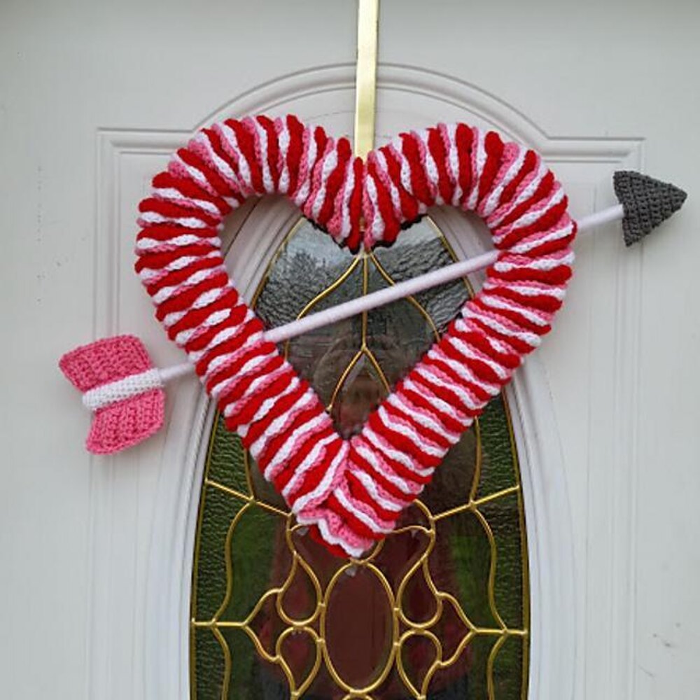 Heart Shaped Wire Wreath Frame 