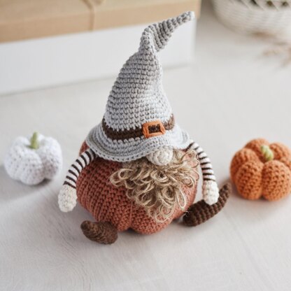 Fall Gnome with Pumpkins