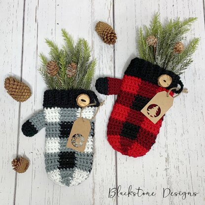 Buffalo Plaid Gift Mitten