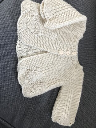 Shell Border Baby Cardigan - P097