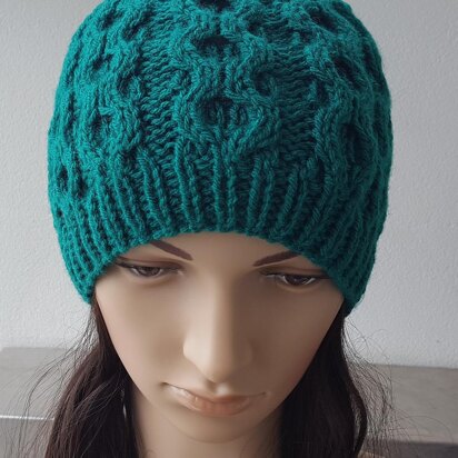 Avery - 12ply cable beanie