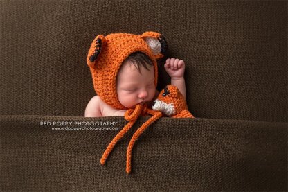 Newborn Fox Hat with Plush Toy