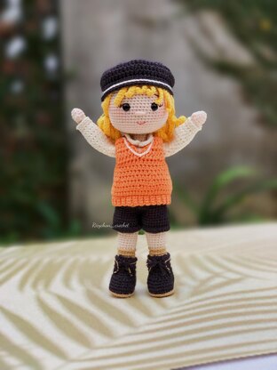 Lisa doll