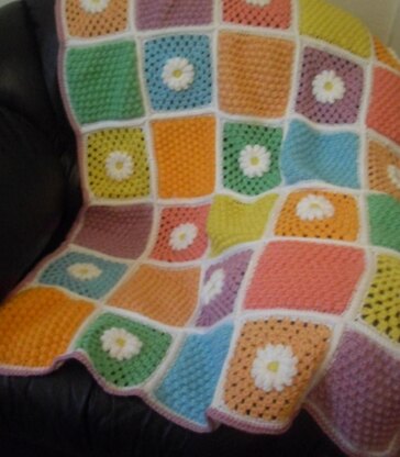 Daisy Cluster Squares Lap Blanket
