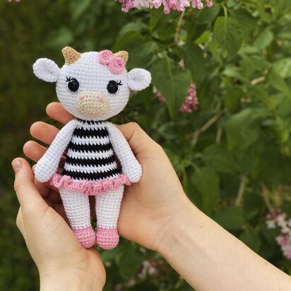 Amigurumi Cow Adele