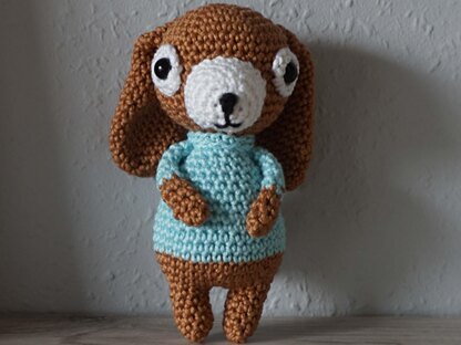 Häkelanleitung für den Amigurumi Hasen August