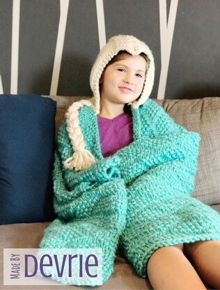 Hooded Elsa Blanket