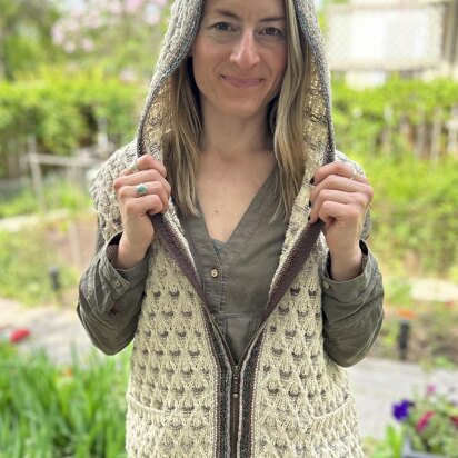 Basket Tree Hooded Vest