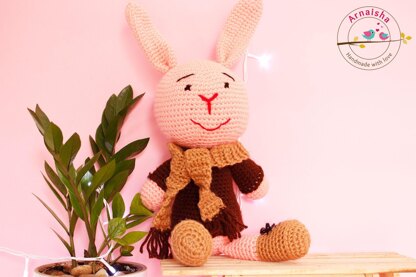 Richard Rabbit Amigurumi