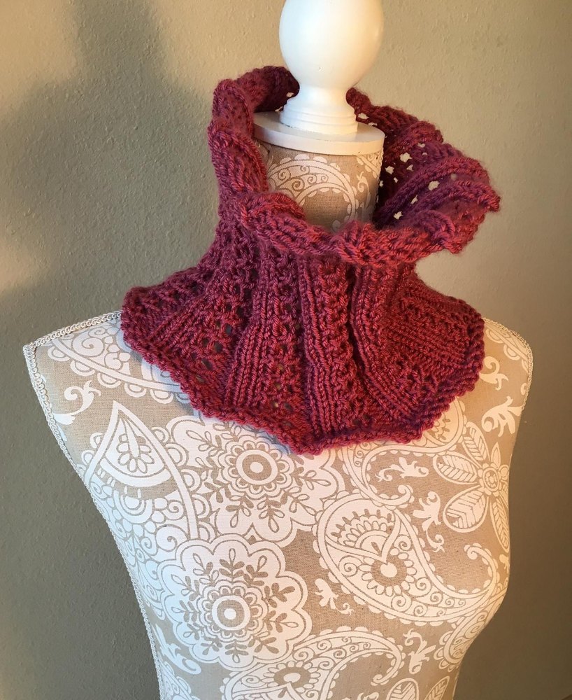 Cute and Easy Knitting Loom Cowl 