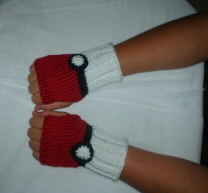 Pokeball Fingerless Gloves