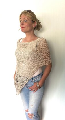 Delicate Cable Poncho