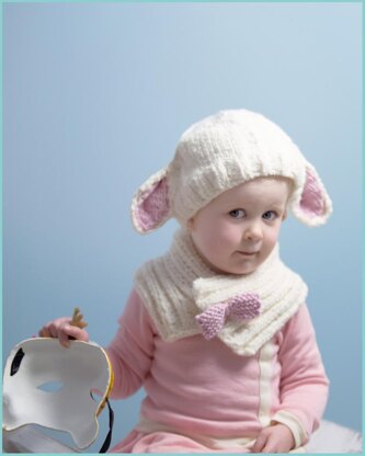 Lamb or Bear? Hat and scarf set