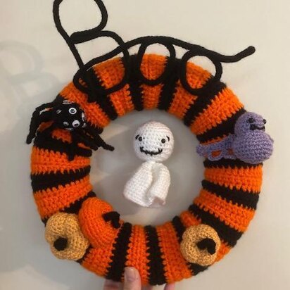 Halloween Spooky Wreath