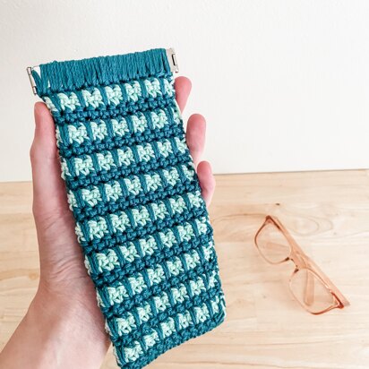 Frankie Sunglass Pouch Crochet Pattern