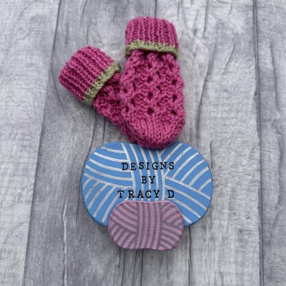 Ashe Baby cardigan, hat, booties & mitts knitting pattern newborn 16 inch chest.