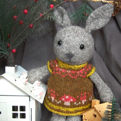 Solstice Glow Medium Toy - knitting pattern