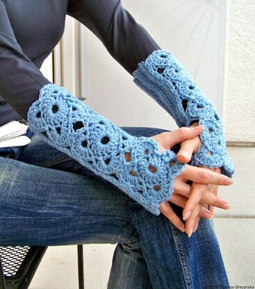 Fingerless Gloves