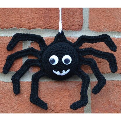 Crochet spider. Hanging ornament. Indoor/ outdoor Halloween decoration