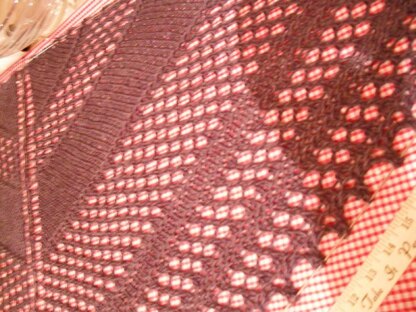 Bilberry shawl