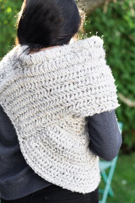 The Asymmetric Cowl