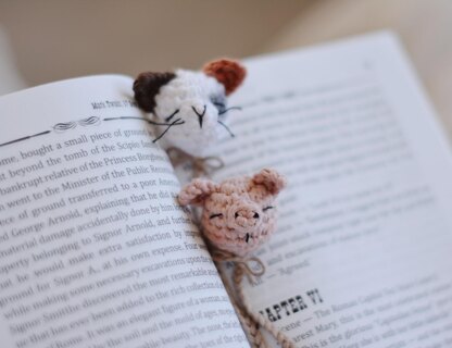 Cat and Pig Bookmarks