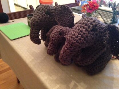 Crocheted Elephant Family