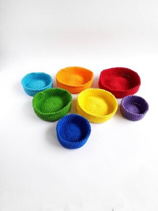 Rainbow Nested Baskets