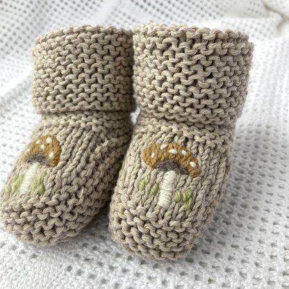 Toadstool Baby Booties