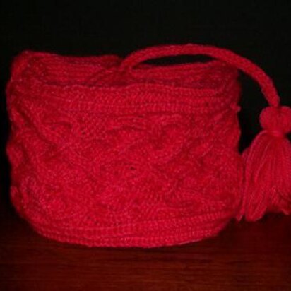 Heart Cable Toque with Tassel