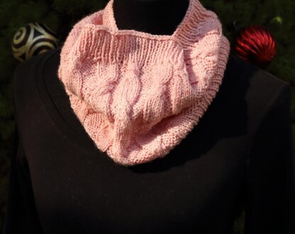 Salt Water Taffy Cowl