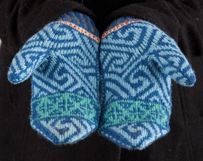 Celtic Medallion Mittens