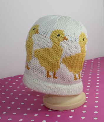 Baby Chick Ski Beanie Hat CIRCULAR