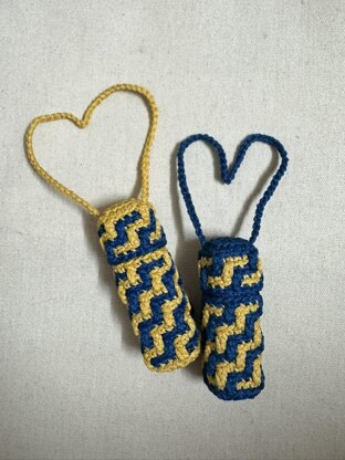 Golden Lipstick Mosaic Holder