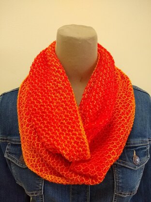 Sunny Honey Infinity Scarf (Tunisian)