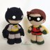 Batman and Robin amigurumi dolls - crochet patterns by Crochelandia