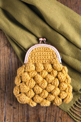 Twenty To Make Crocheted Purses by Anna Nikipirowicz