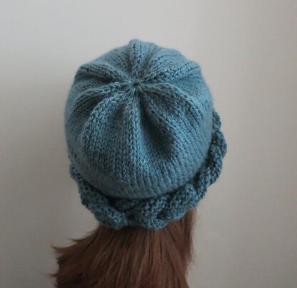 Venetia - A Warm Winter Hat