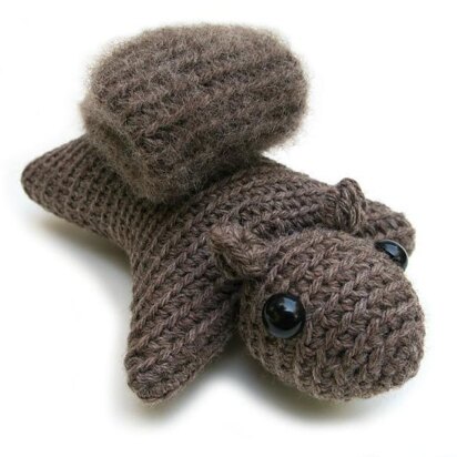 Hanna the Squirrel amigurumi