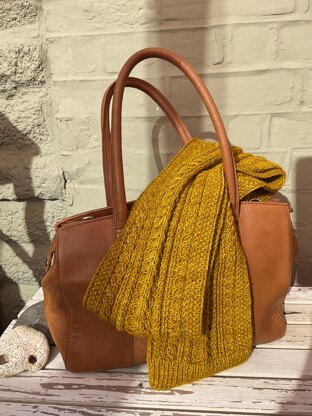 Afternoon Cable Scarf