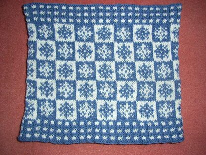 Snowflake cowl