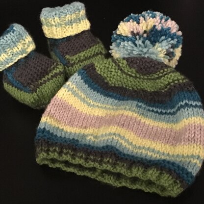 Baby's Hat and Bootees