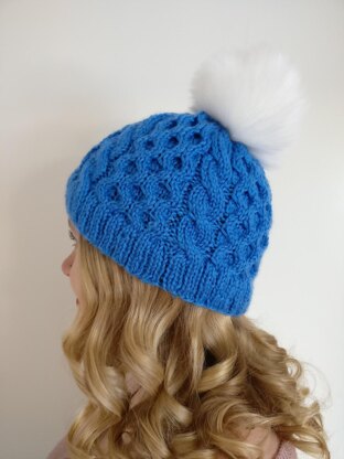 Gwen Cabled Beanie