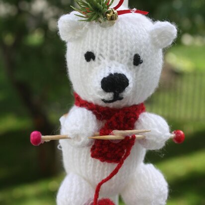 Teeny Knitting Teddy Ornament