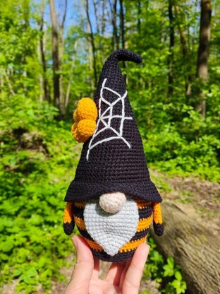 Halloween gnome (boy2)