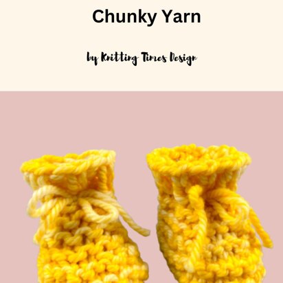 Garter stitch newborn booties in chunky yarn