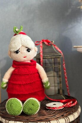 Mrs Claus knitting pattern
