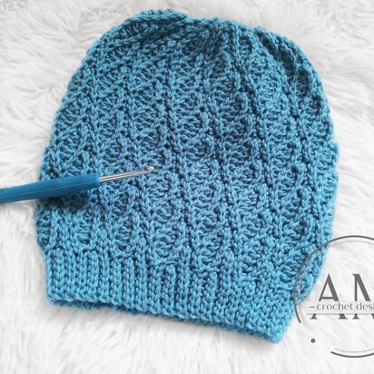 BEATRICE knit look beanie